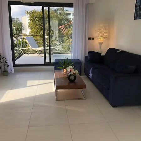 Lägenhet Montfleury, 2 Terrasses, 2 , 2 Sdb , Pkg Prive Piscine, 15 Min Walk To Croisette And Palais Des Festivals Cannes