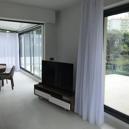 Montfleury: Dual Terrace Retreat Near Croisette * Cannes