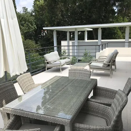 Apartment Montfleury: Dual Terrace Retreat Near Croisette