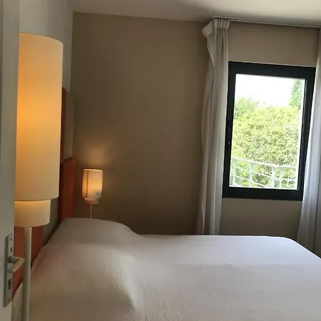 Montfleury: Dual Terrace Retreat Near Croisette Cannes