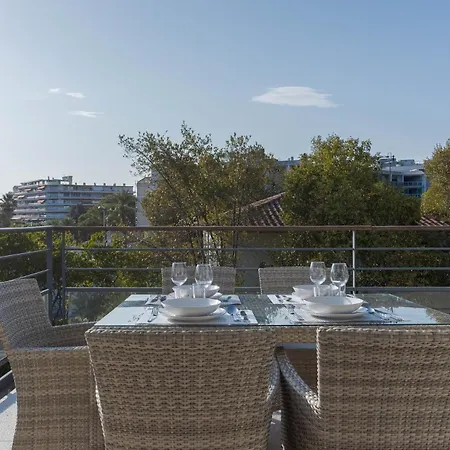 Terrasses De Montfleury - Spacieux, 2 Terrasses, Parking Prive, Piscine, 15 Min Du Palais Et Plages アパート